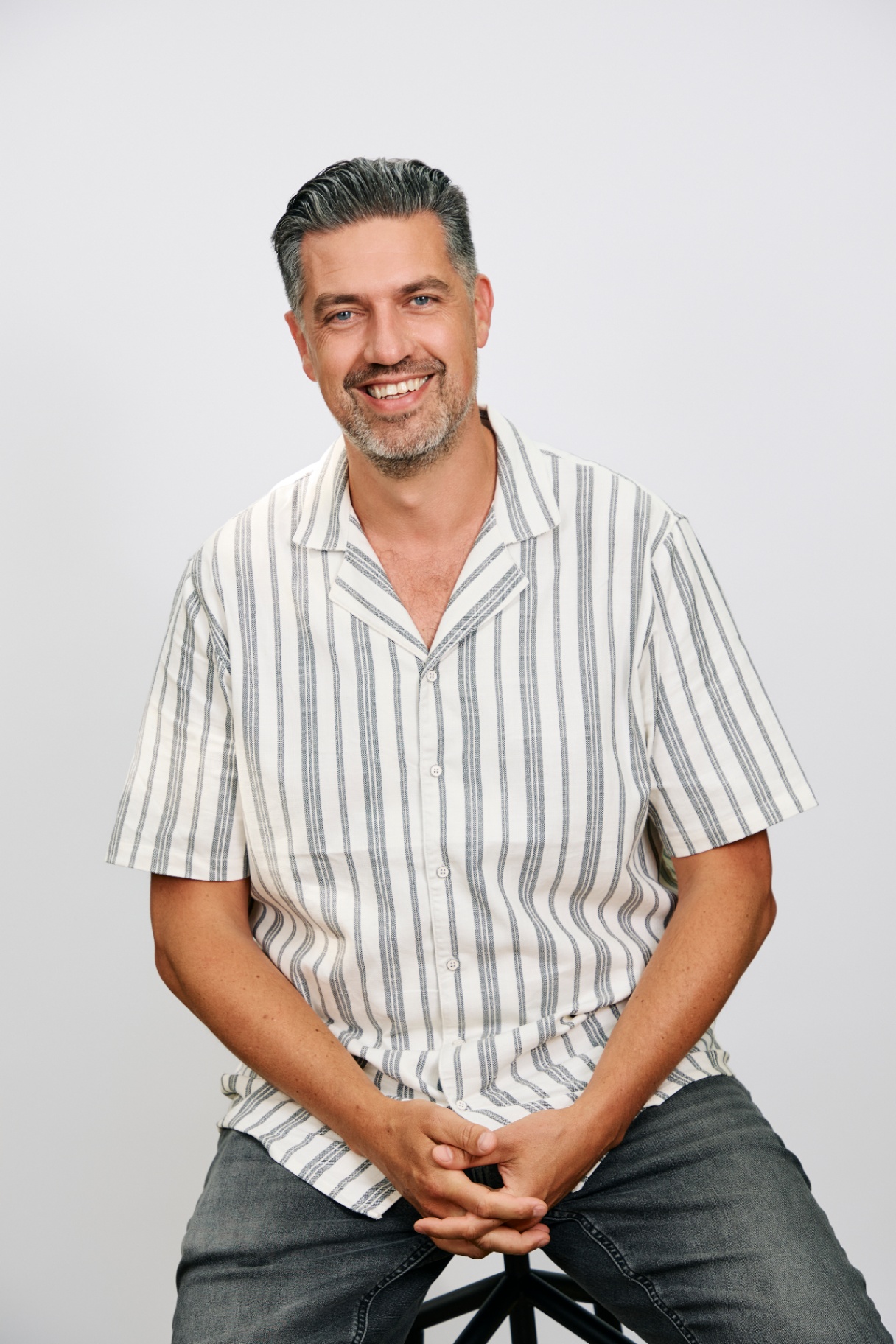 Simon, Architect